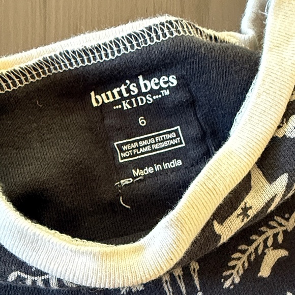 Burt’s Bees Size 6 Kids Christmas Pajamas - Picture 3 of 3